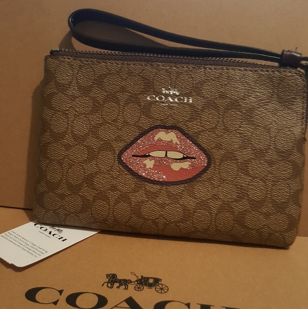 Coach Women's Lips Corner Zip Wristlets - Picture 6 of 6